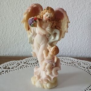 Angel Figurine with Child - Pink and Cream